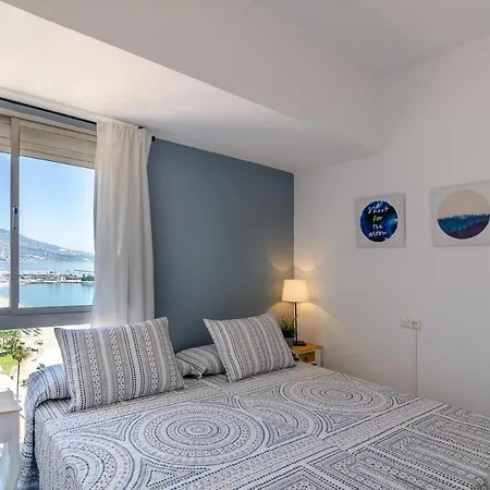 Apartment Wintowinrentals The Highest Frontal Sea View In *